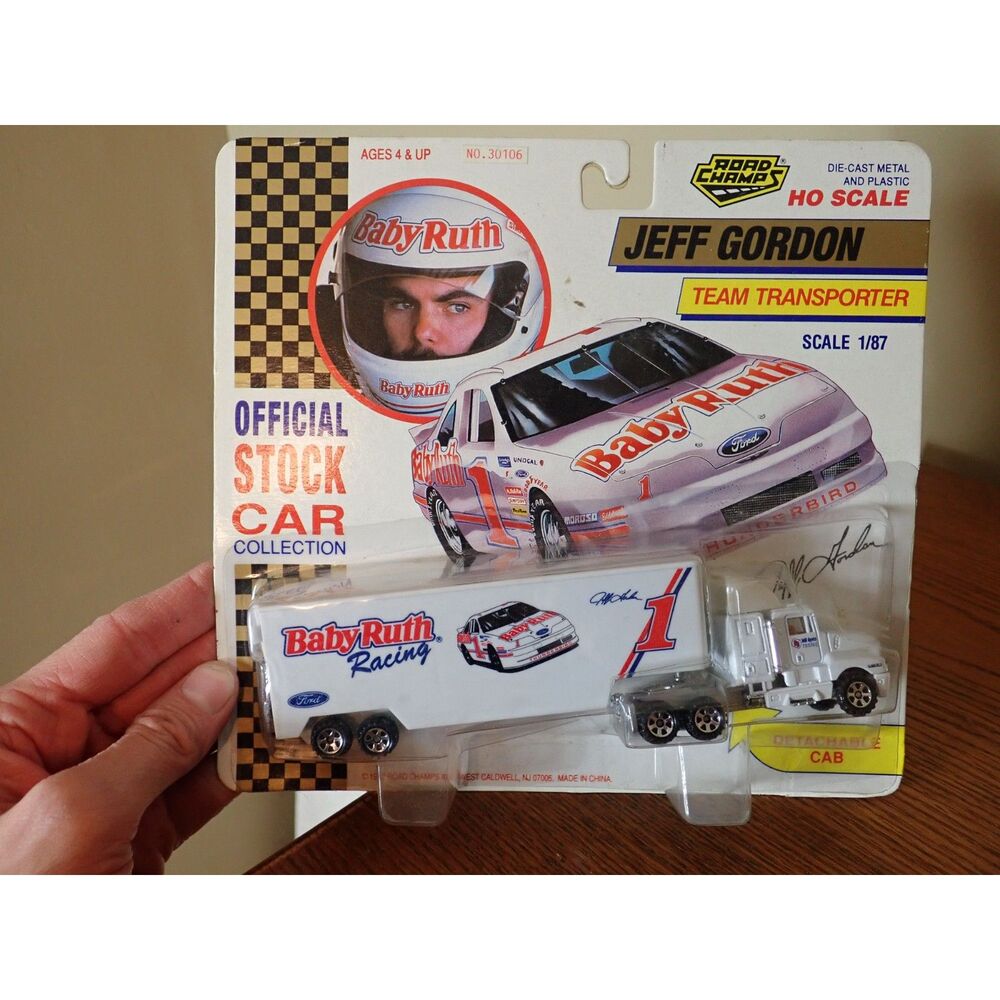 Jeff Gordon 1992 Road Champs Baby Ruth Team Transporter 1:87 HO Scale Hauler